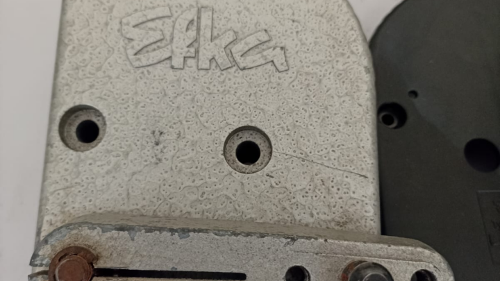 Pedal EFKA EB301, sí, lo tenemos en stock.